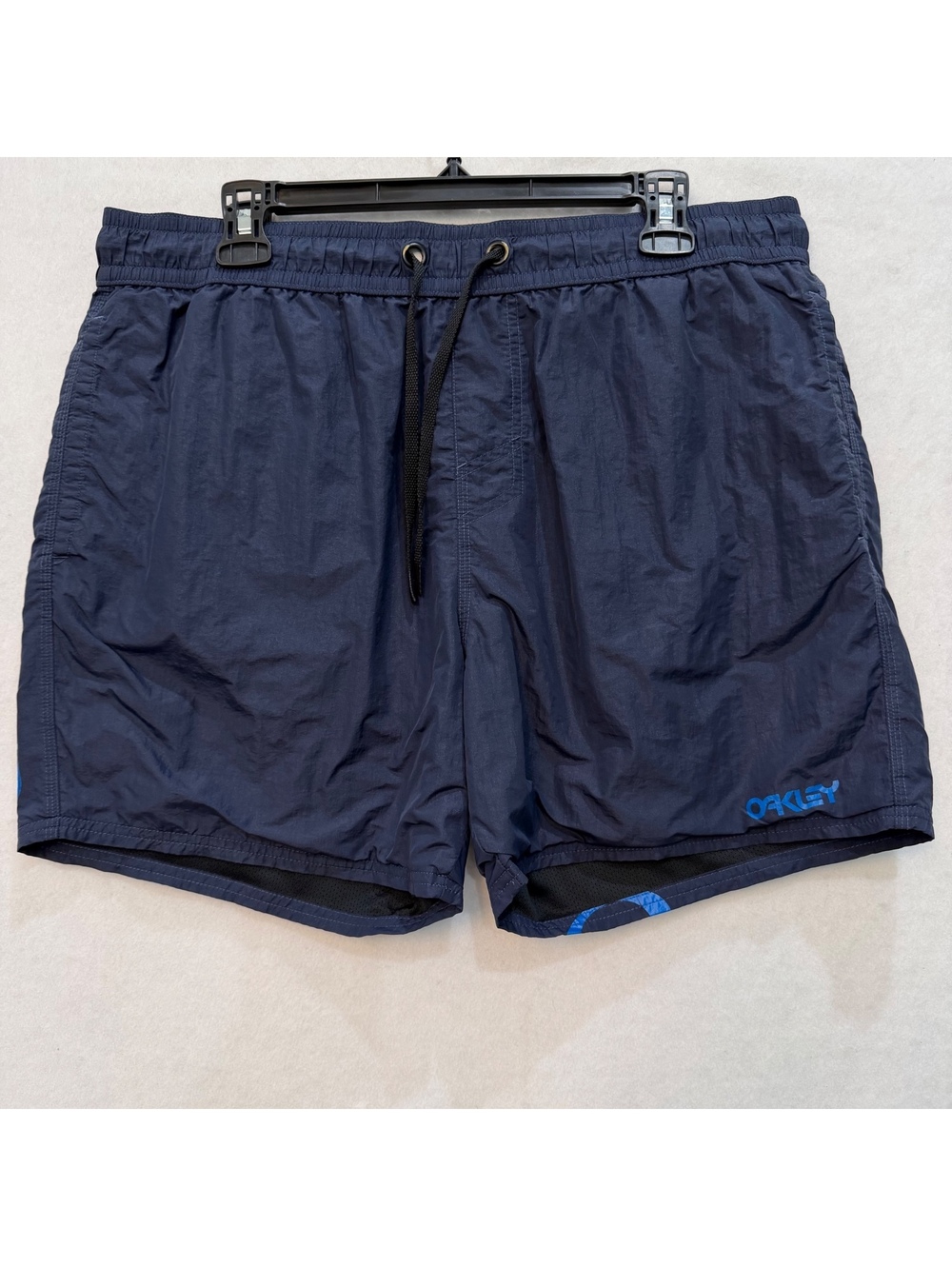 Oakley Men's Board Shorts Frog Skins Size Large 35x5 Navy Blue Swim Shorts